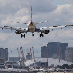 Il London City Airport si espande: servirà più voli e passeggeri