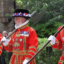 Yeoman Beefeaters: I guardiani della Torre di Londra