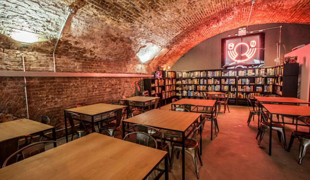 Draughts Café