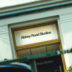 Abbey Road Studios: Una visita agli studi di registrazione più famosi al mondo