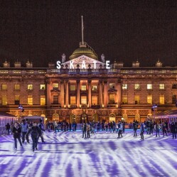 Dove pattinare sul ghiaccio a Londra durante il Natale