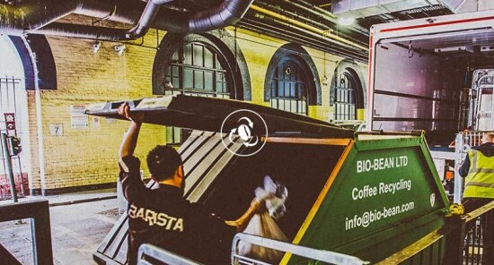 Le case londinesi saranno riscaldate dai fondi di caffè