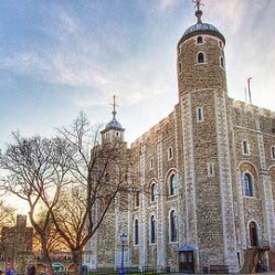 Quali sono le torri da visitare nella Tower of London?
