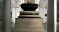 nelson tomba st paul cattedrale