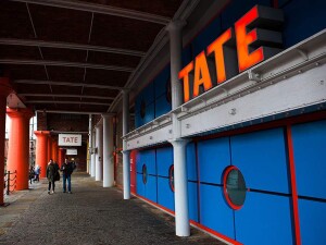 Tate Gallery Liverpool Esterno foto di Holly Hayes via flickr