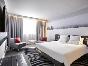 novotel london south city
