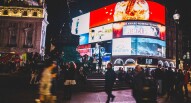 Piccadilly Circus Cartelloni Pubblicitari