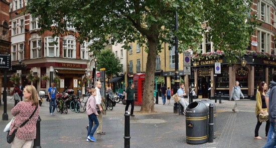 Soho: Arte e trasgressione al centro di Londra