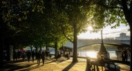 South Bank Garry  Knight flickr