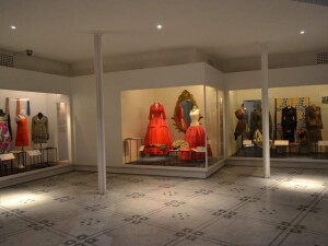 Fashion Gallery Victoria and Albert Museum