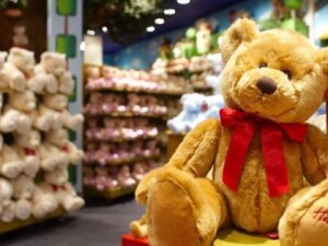 hamleys6352
