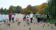 Hyde Park London lago Wikimedia Commons