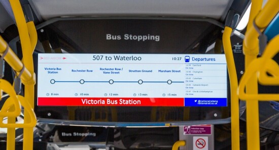Mappe digitali e prese USB: Ecco le novità dei nuovi bus di Londra