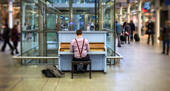 Lezioni di piano gratis? Fate un giro a St Pancras Station