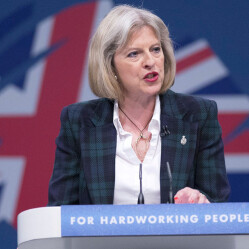 Se il Regno Unito dice stop ai nuovi arrivi. Cosa cambia per gli italiani in partenza per Londra?