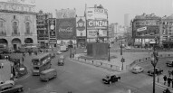 08   Piccadilly Circus   1970