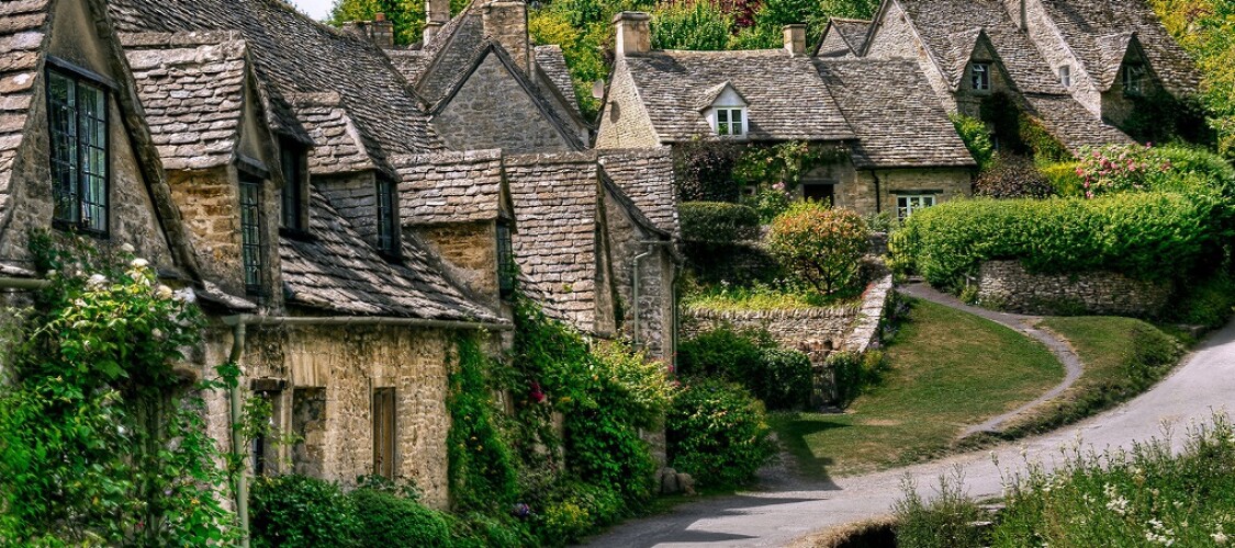 Scopri le offerte e i tour per visitare il villaggio di Bibury nelle Cotswolds