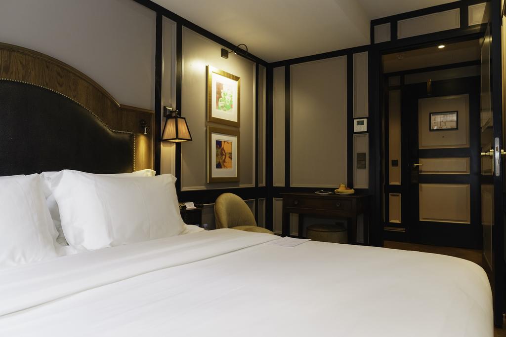 mimis hotel